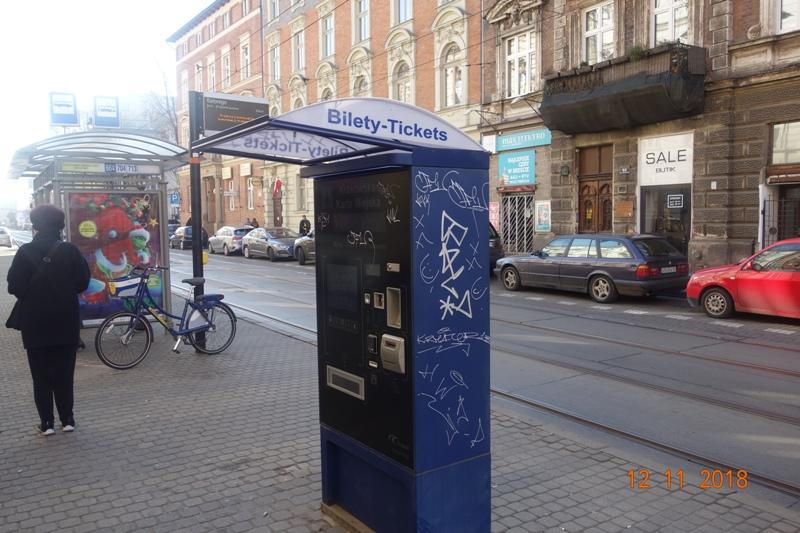 Zdjęcie przed zamalowaniem