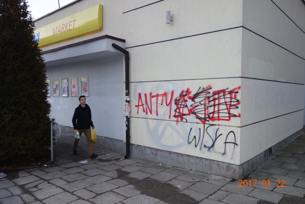 Zdjęcie przed zamalowaniem