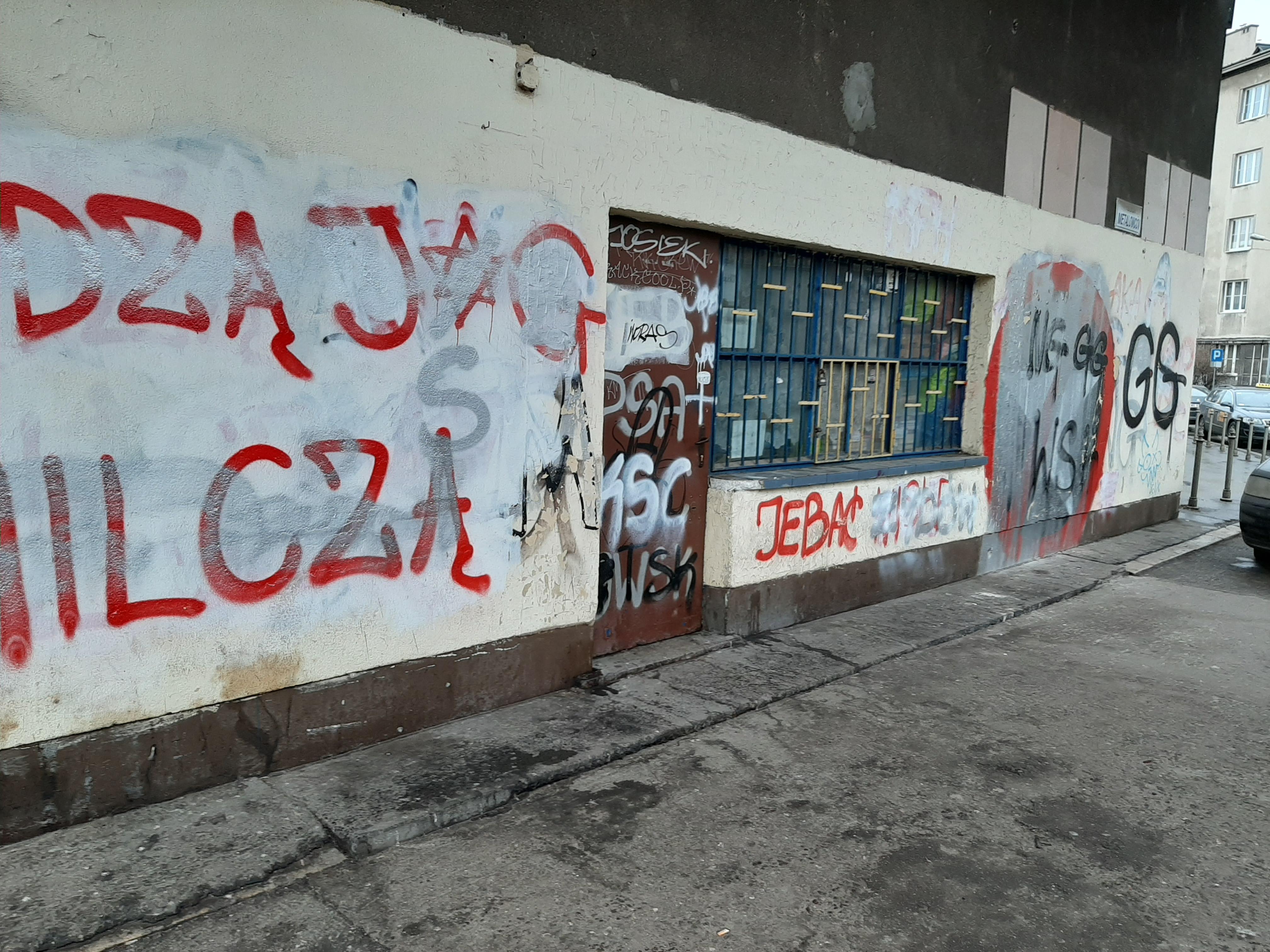 Zdjęcie przed zamalowaniem