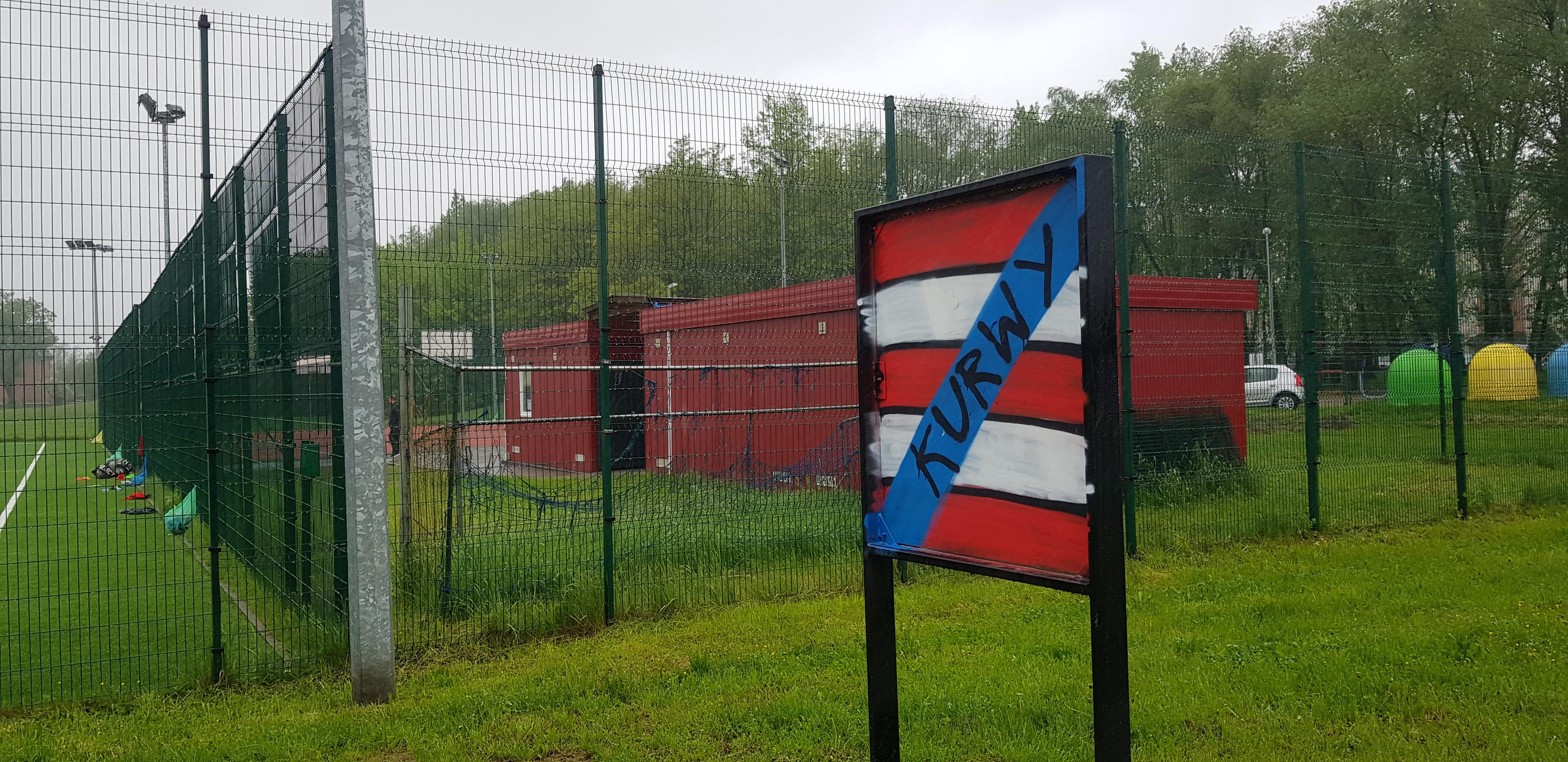 Zdjęcie przed zamalowaniem