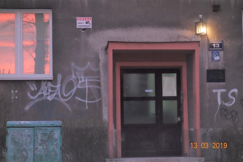 Zdjęcie przed zamalowaniem
