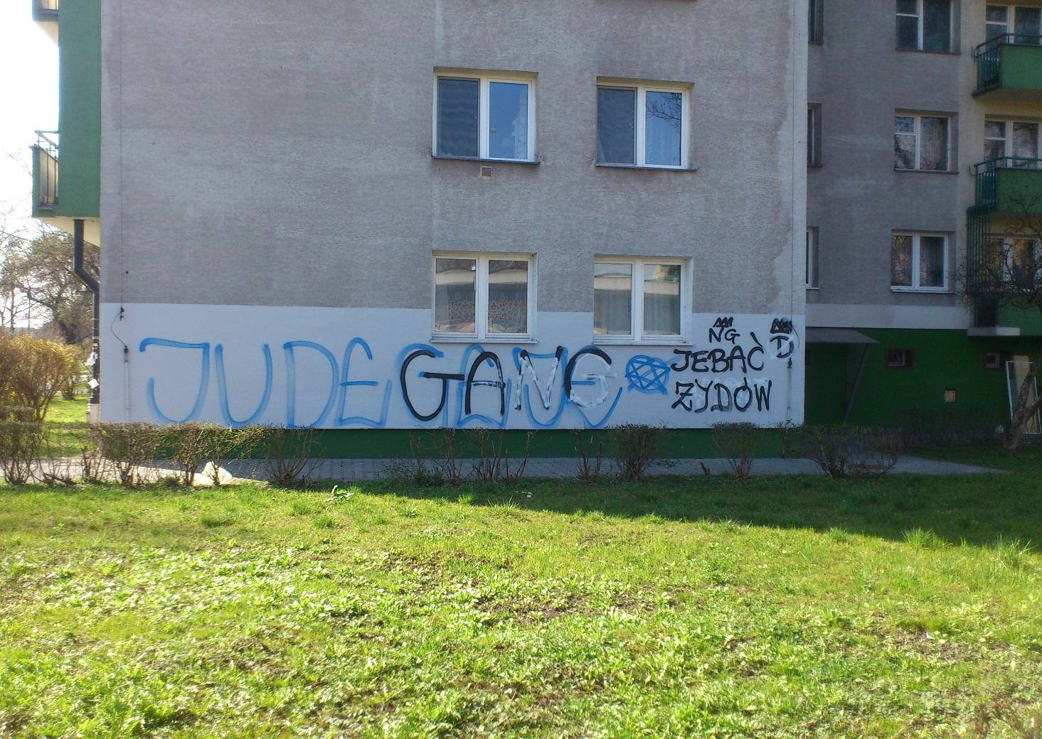 Zdjęcie przed zamalowaniem