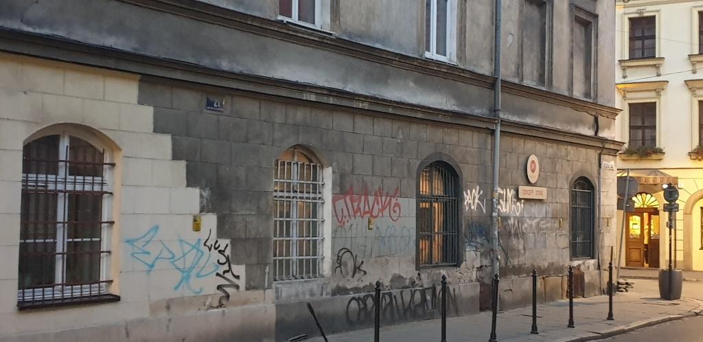 Zdjęcie przed zamalowaniem