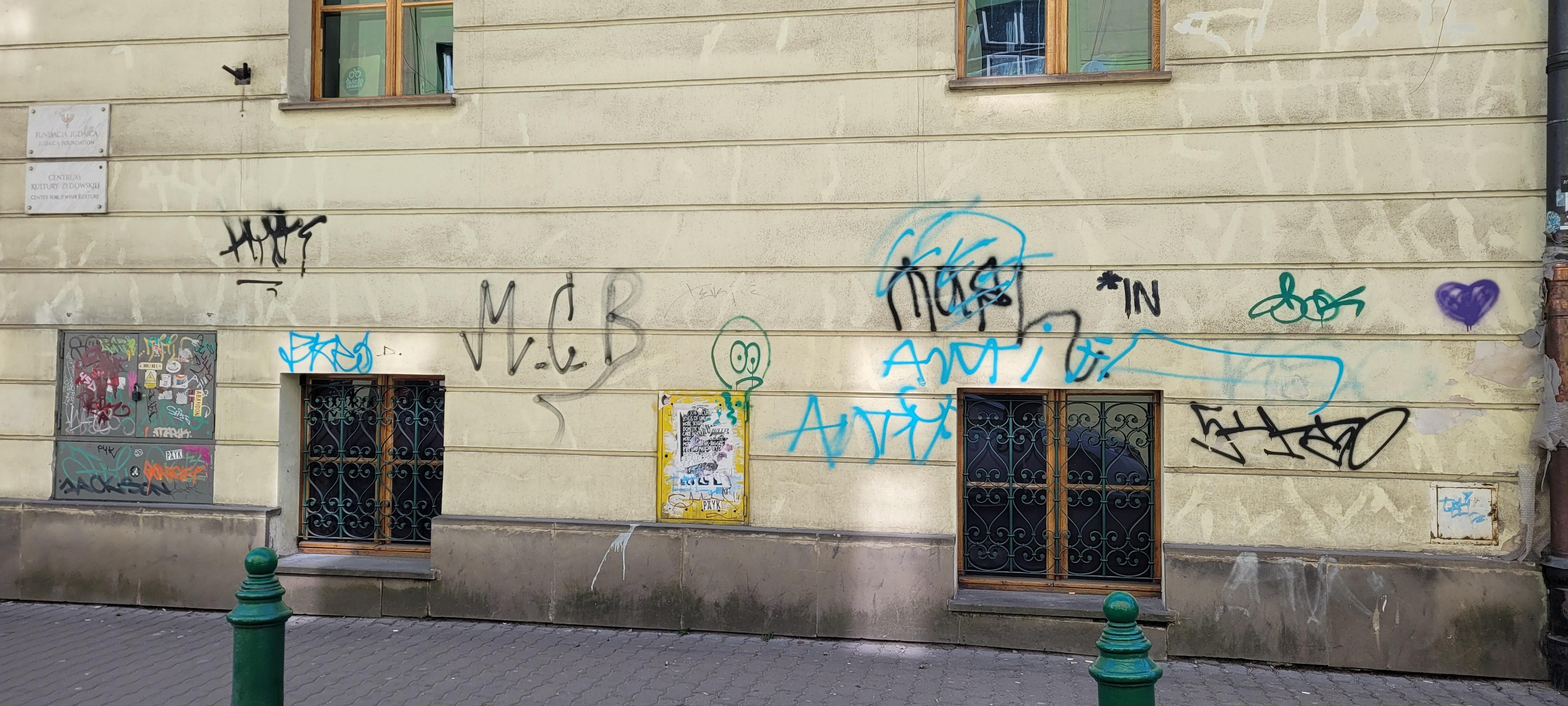 Zdjęcie przed zamalowaniem