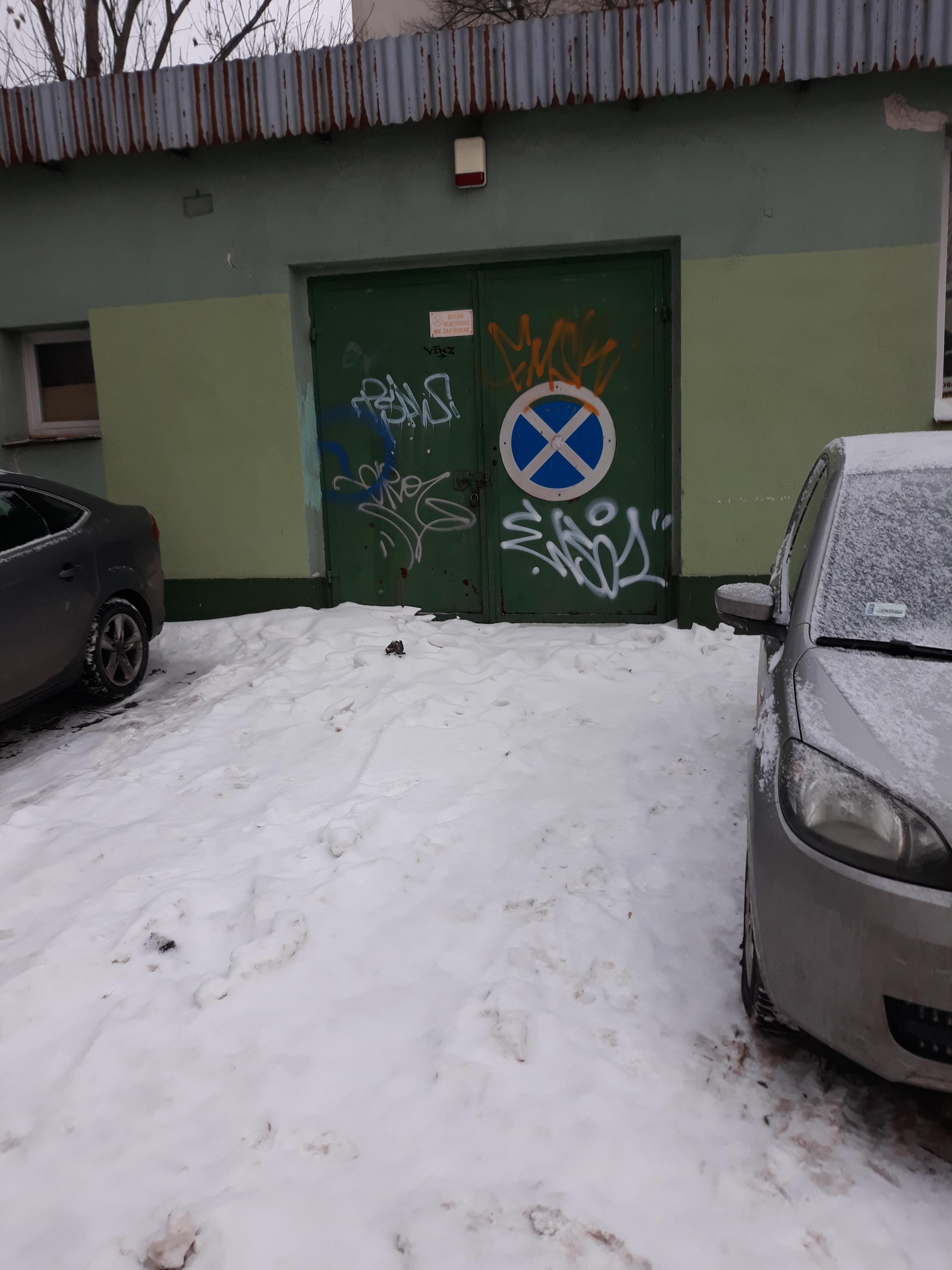 Zdjęcie przed zamalowaniem