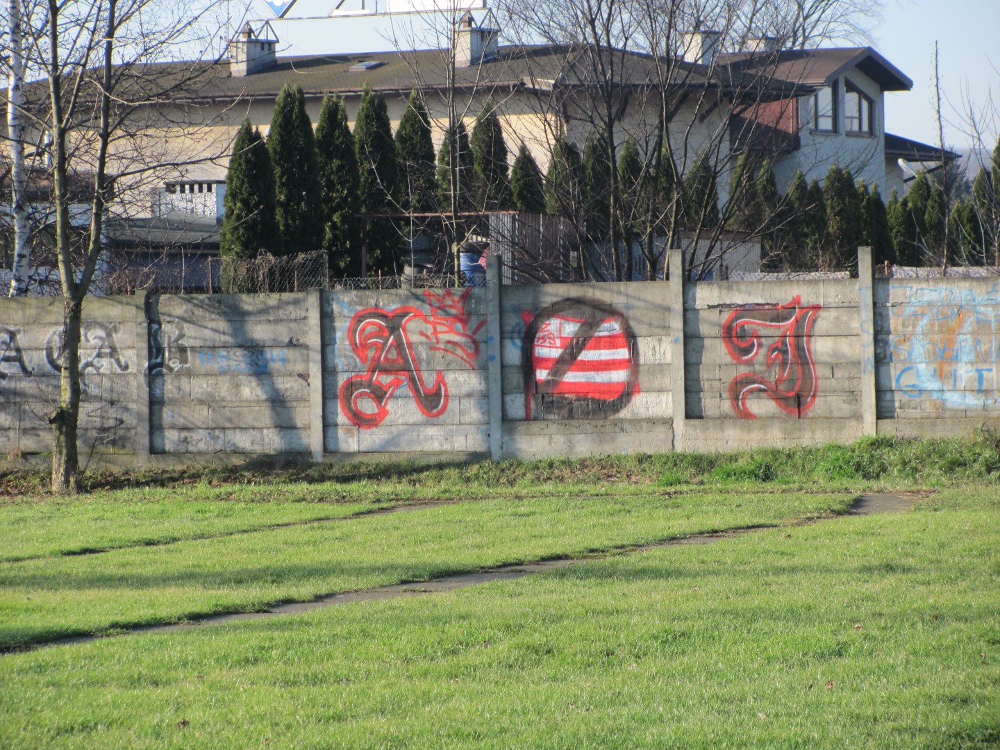 Zdjęcie przed zamalowaniem