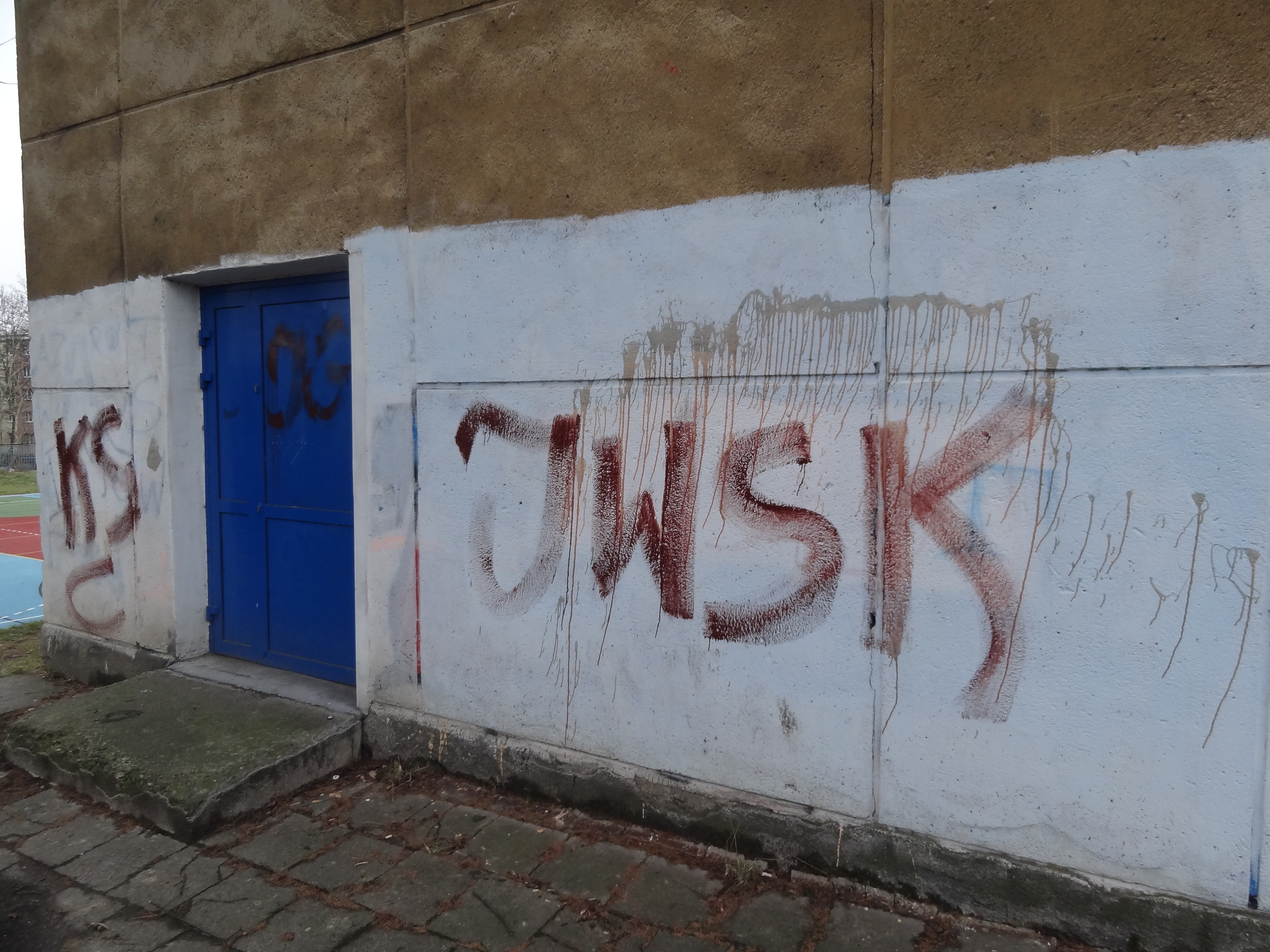 Zdjęcie przed zamalowaniem