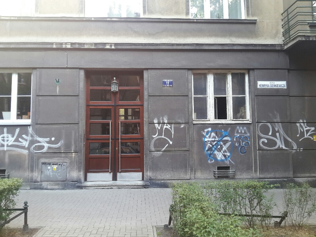 Zdjęcie przed zamalowaniem