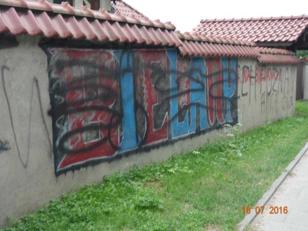 Zdjęcie przed zamalowaniem