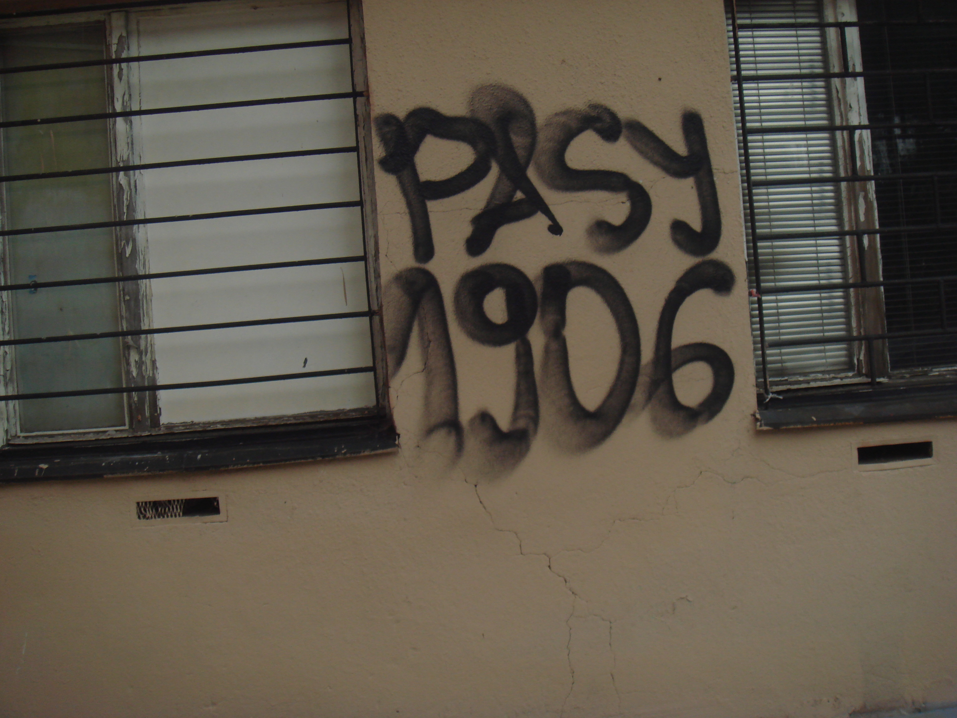 Zdjęcie przed zamalowaniem