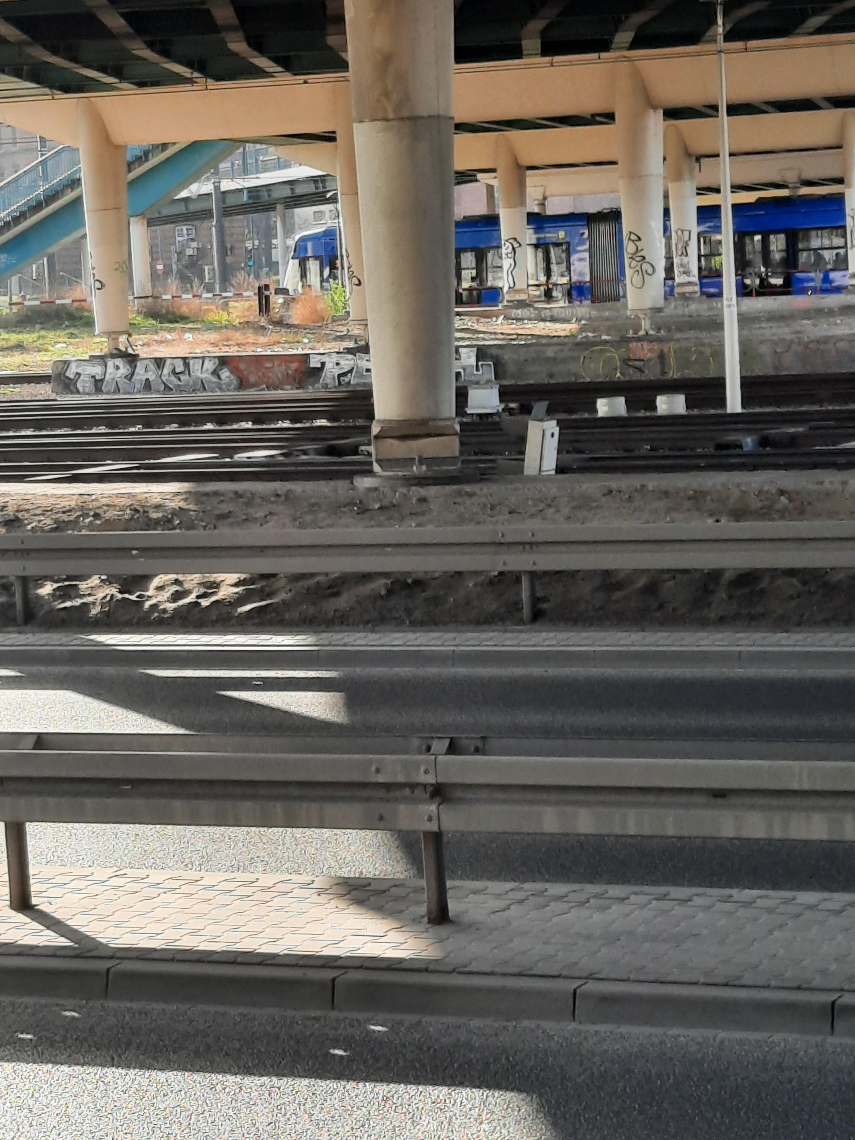 Zdjęcie przed zamalowaniem