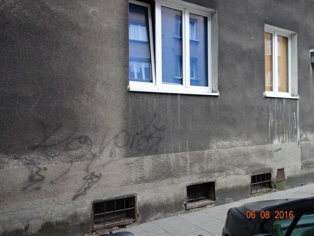 Zdjęcie przed zamalowaniem