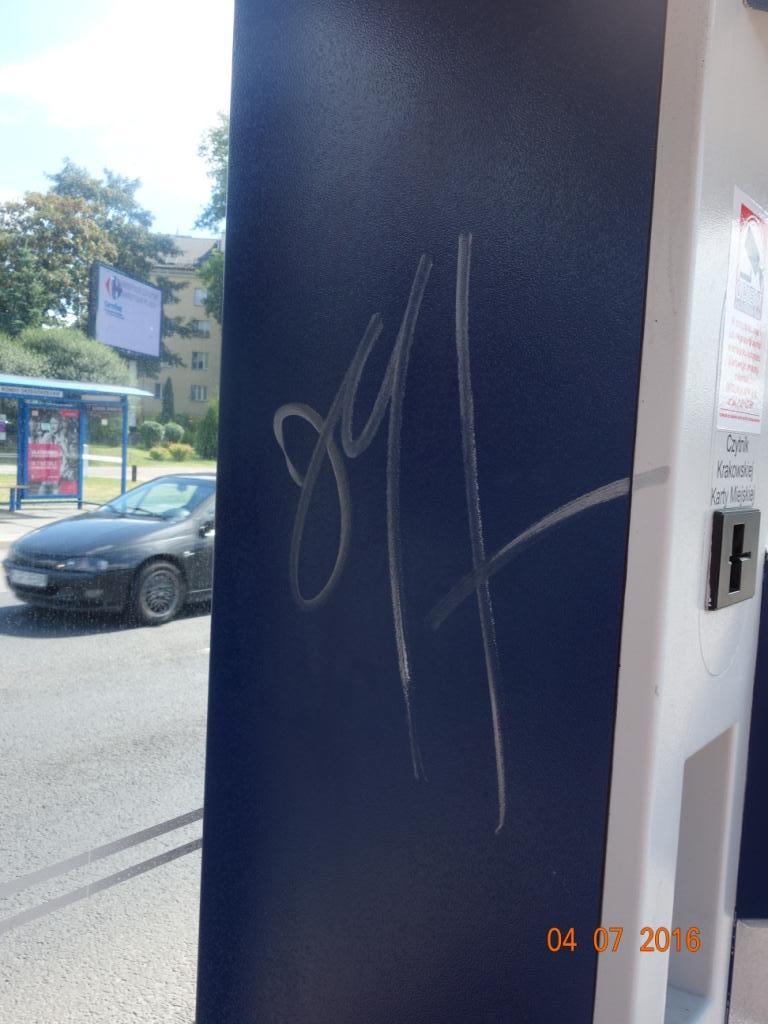 Zdjęcie przed zamalowaniem