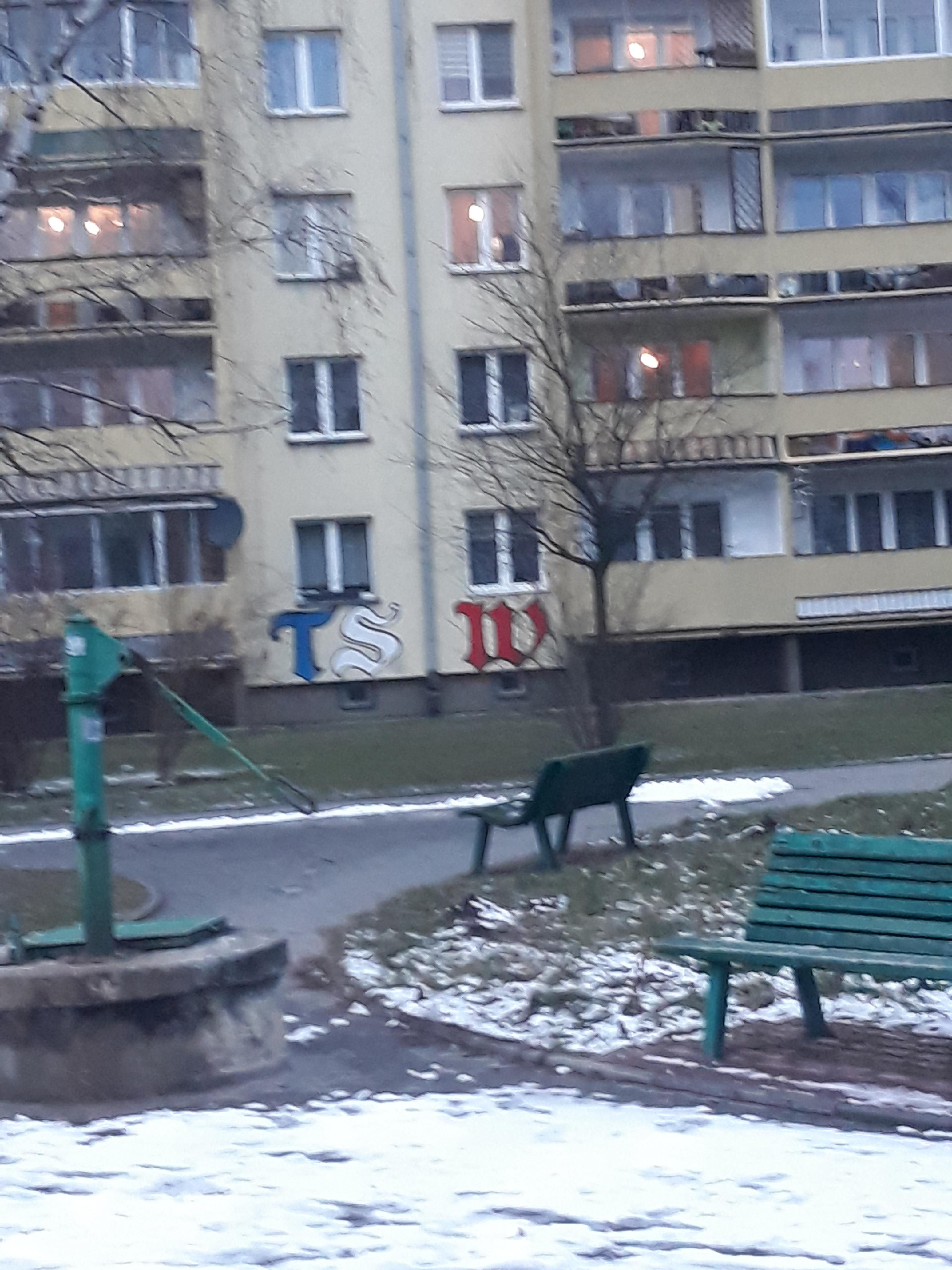 Zdjęcie przed zamalowaniem