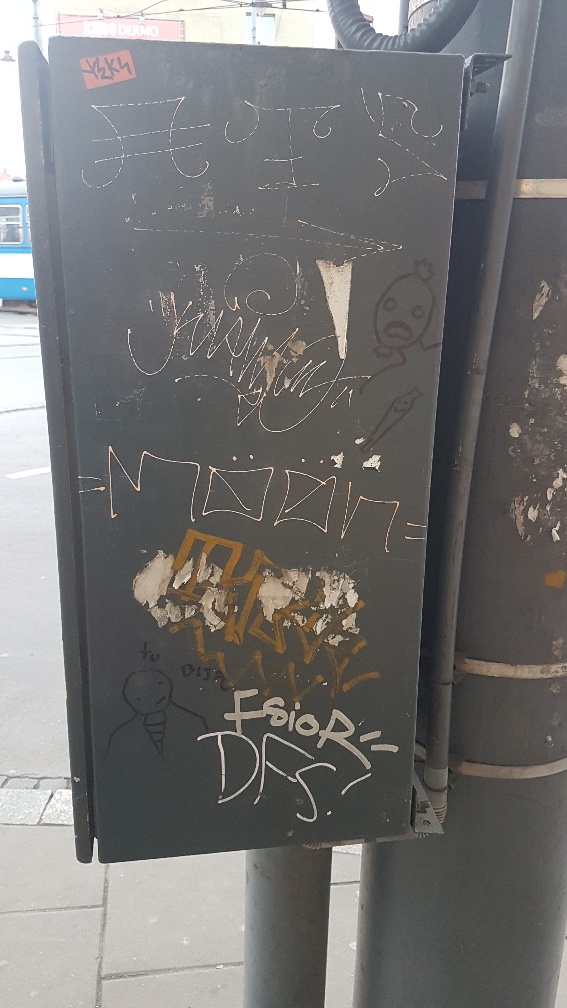 Zdjęcie przed zamalowaniem