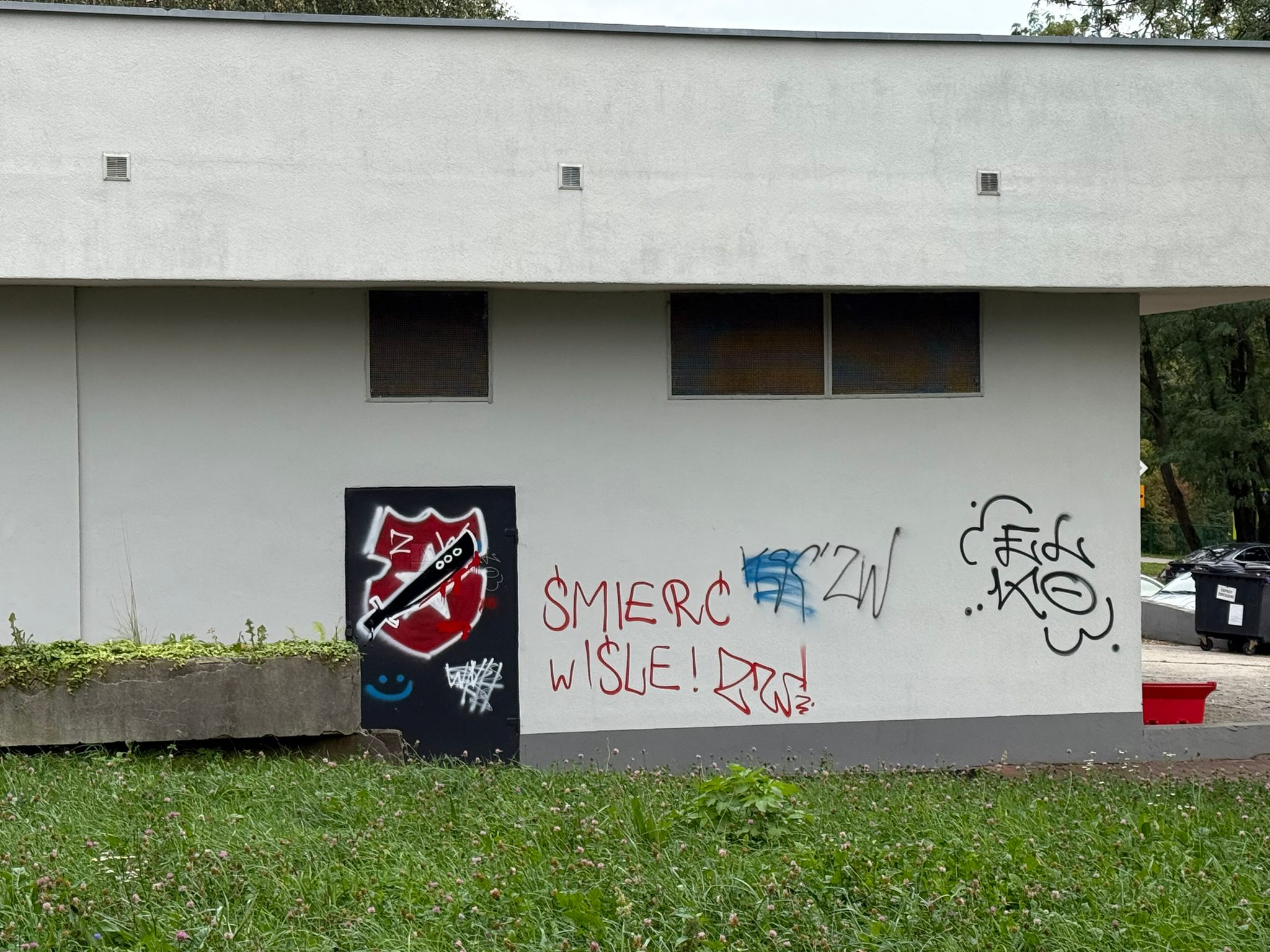 Zdjęcie przed zamalowaniem