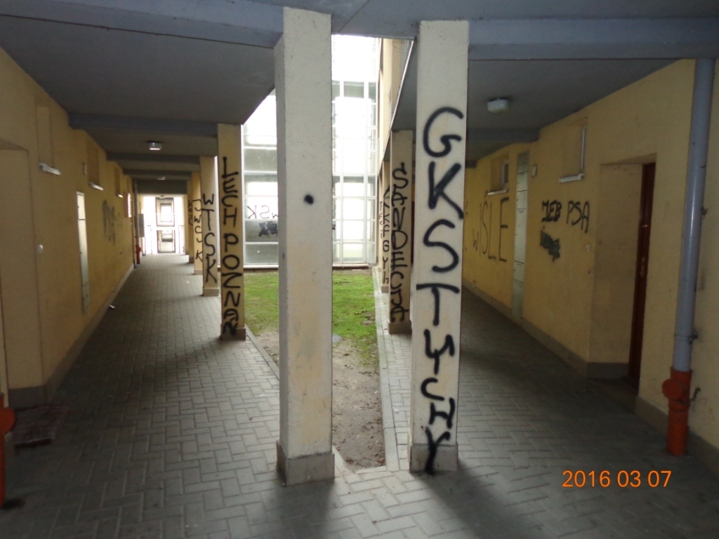 Zdjęcie przed zamalowaniem