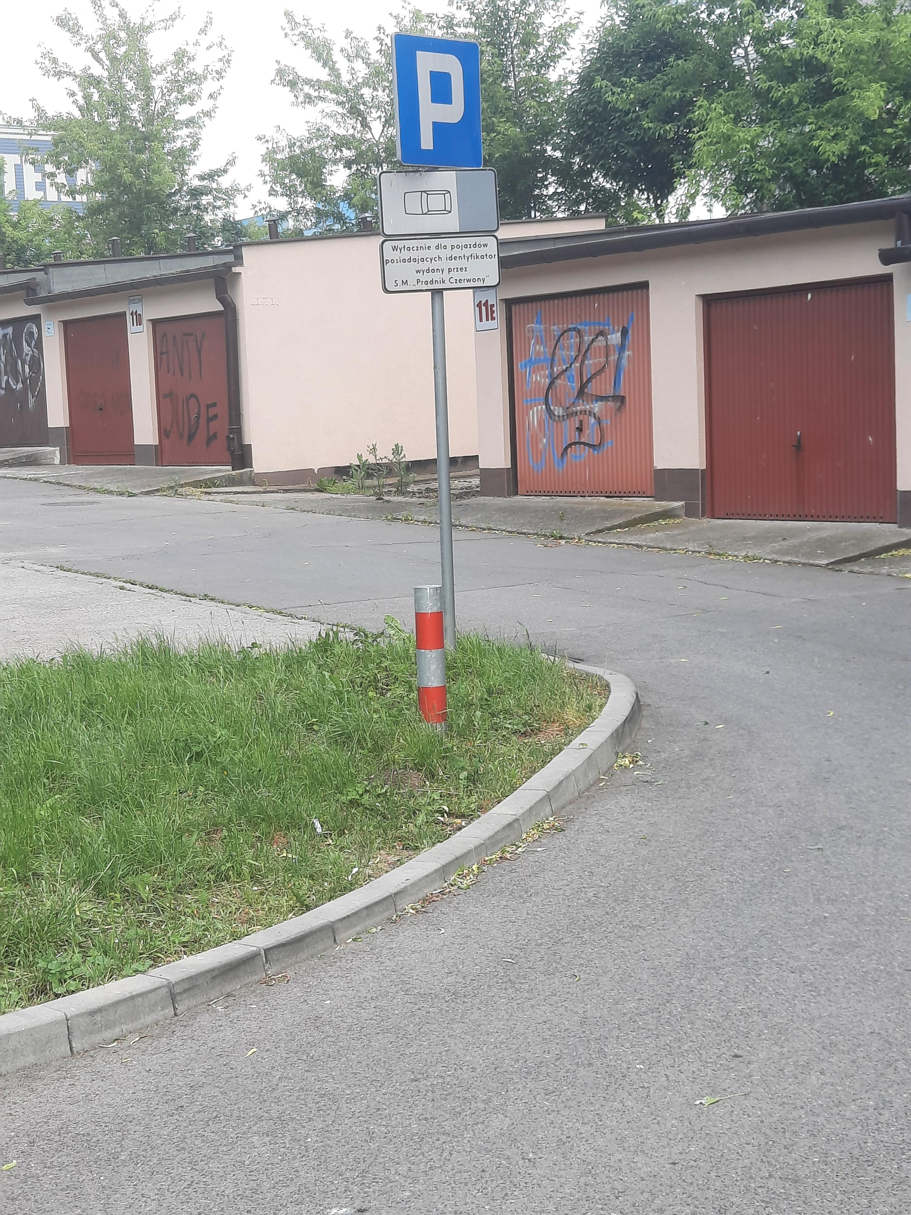 Zdjęcie przed zamalowaniem