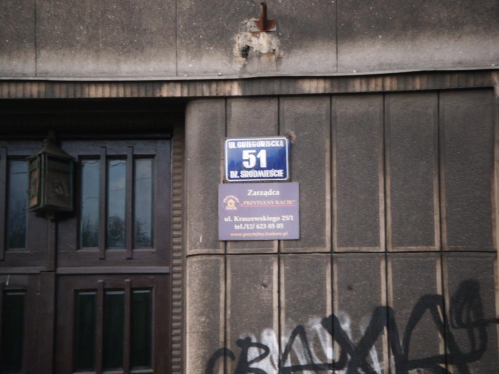 Zdjęcie przed zamalowaniem