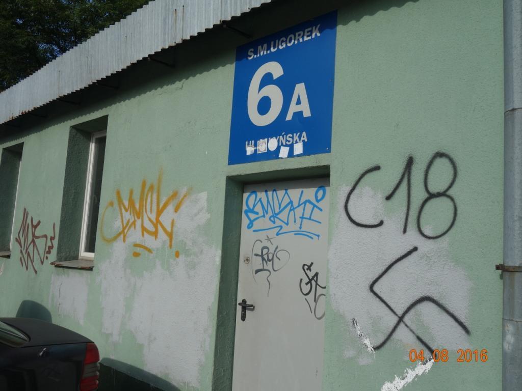 Zdjęcie przed zamalowaniem