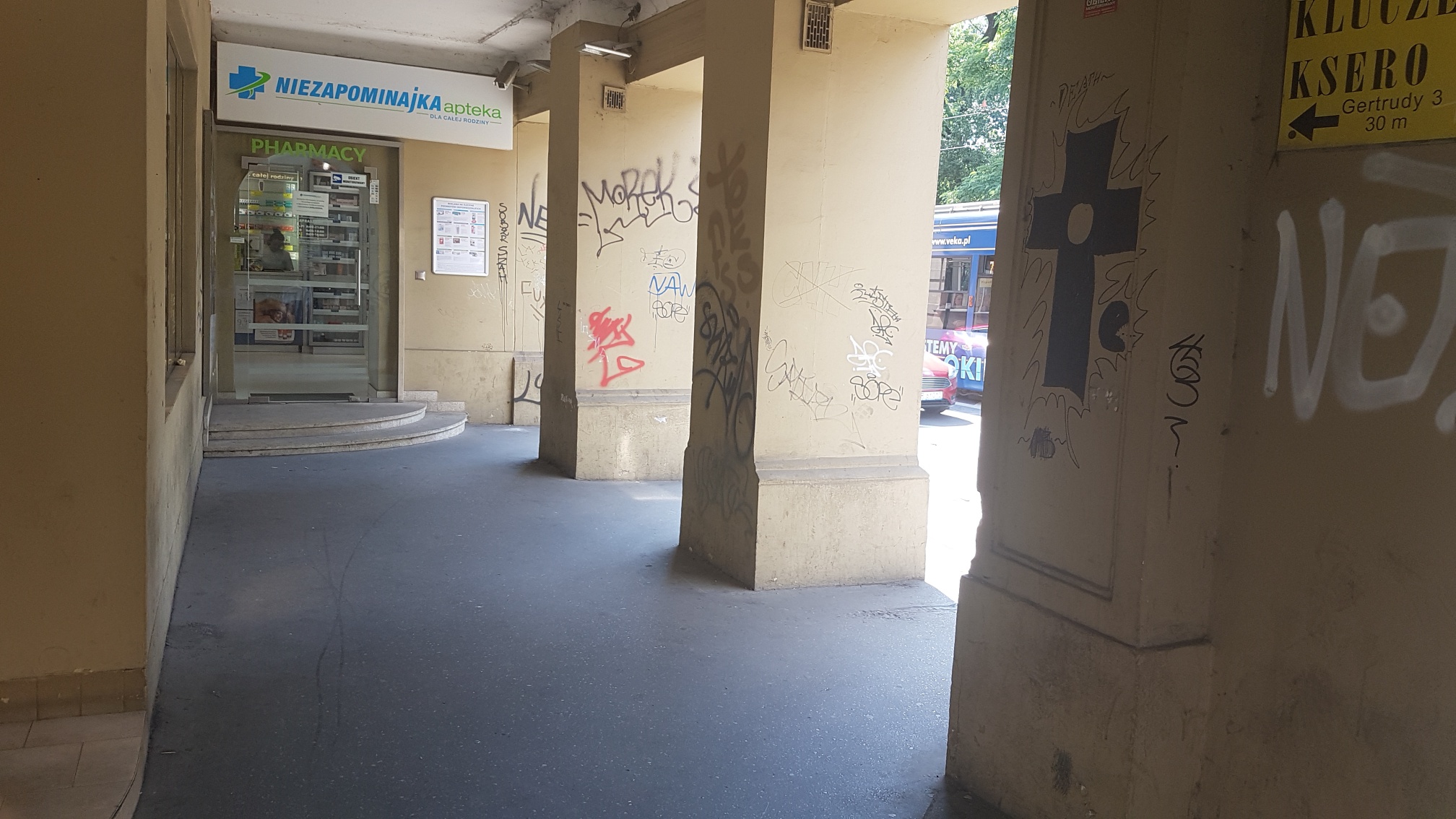 Zdjęcie przed zamalowaniem