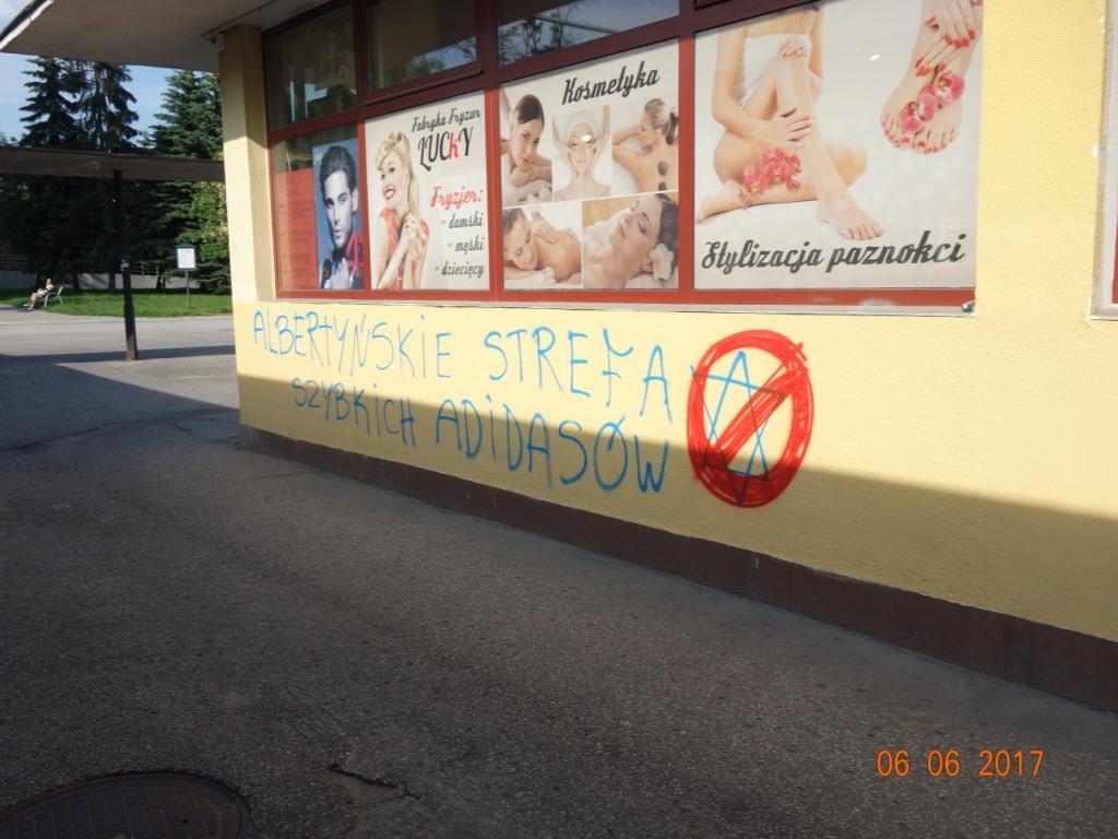 Zdjęcie przed zamalowaniem