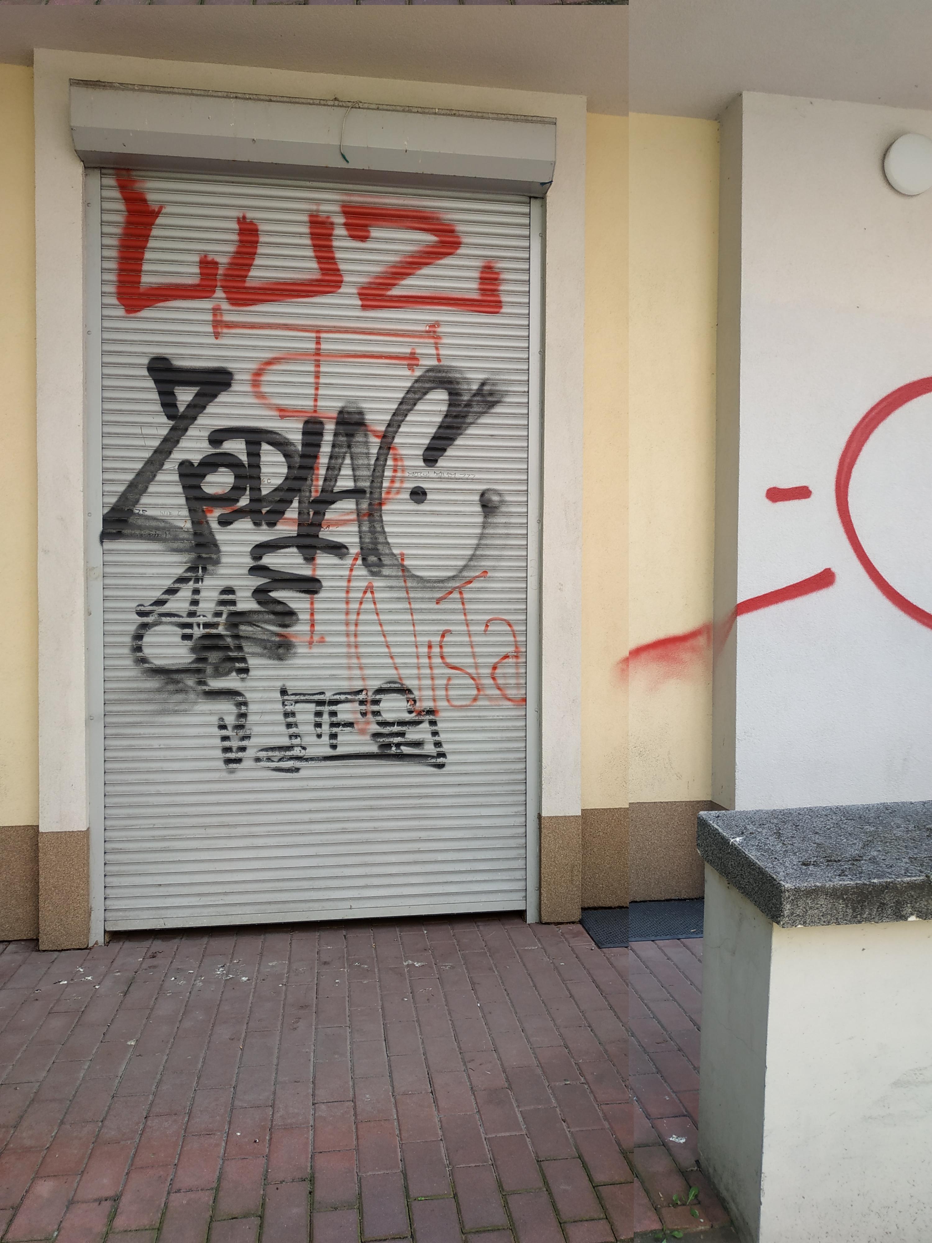 Zdjęcie przed zamalowaniem