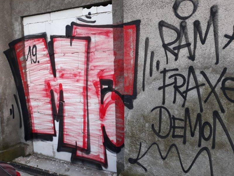 Zdjęcie przed zamalowaniem