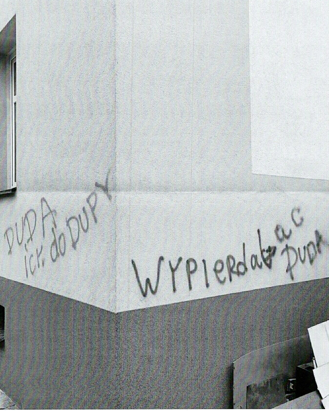 Zdjęcie przed zamalowaniem