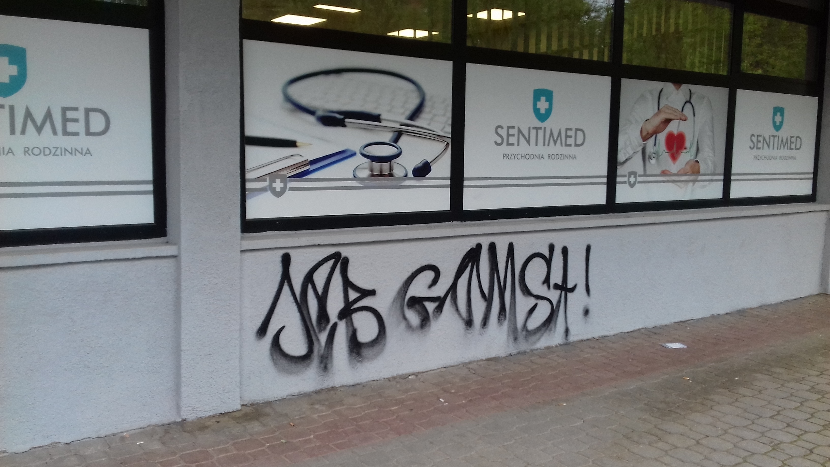 Zdjęcie przed zamalowaniem