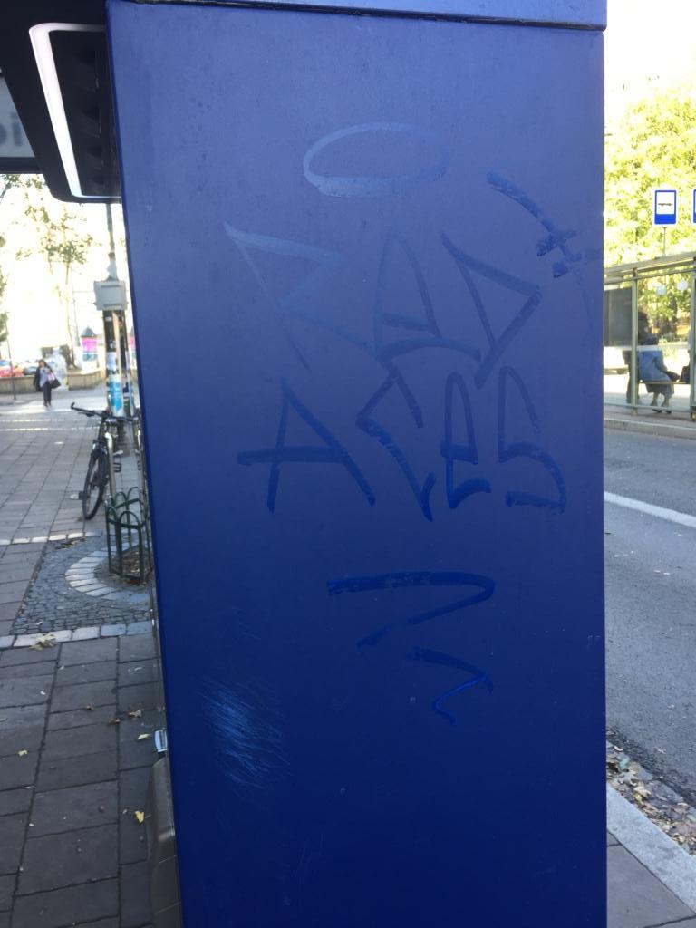 Zdjęcie przed zamalowaniem