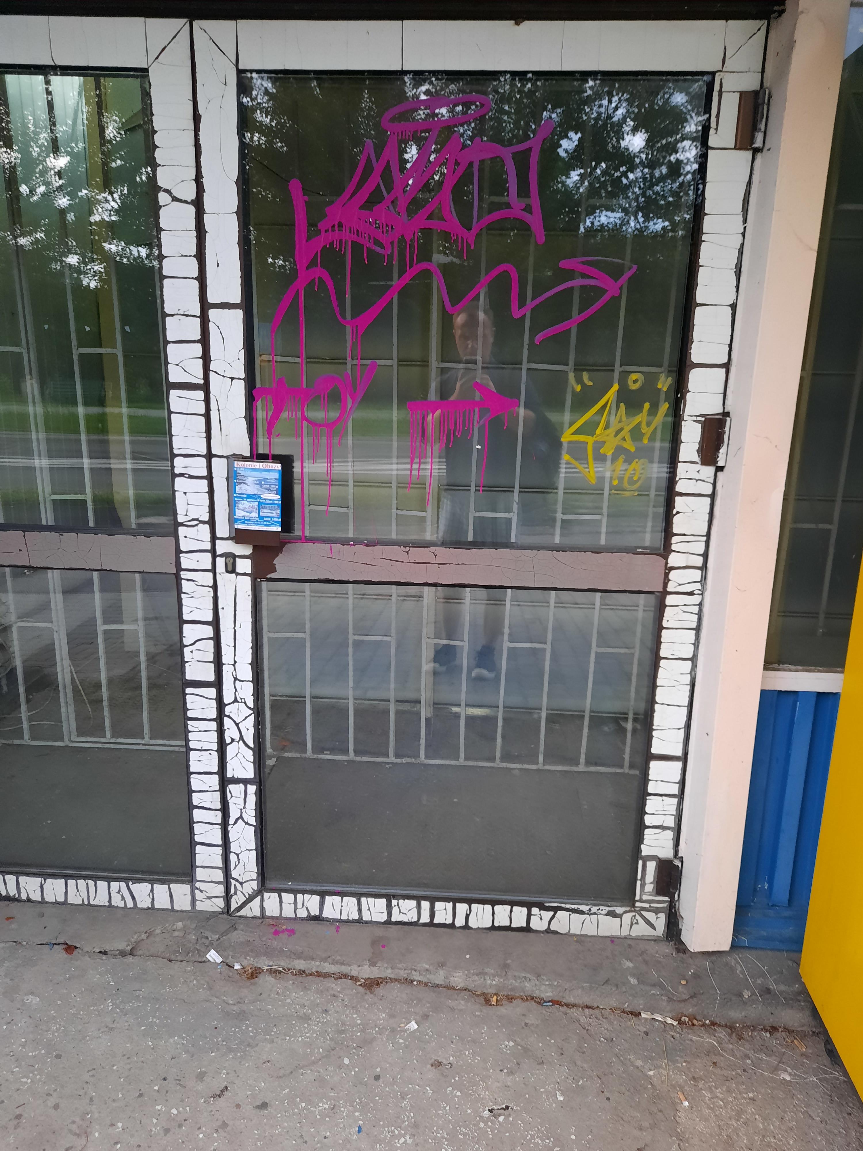 Zdjęcie przed zamalowaniem