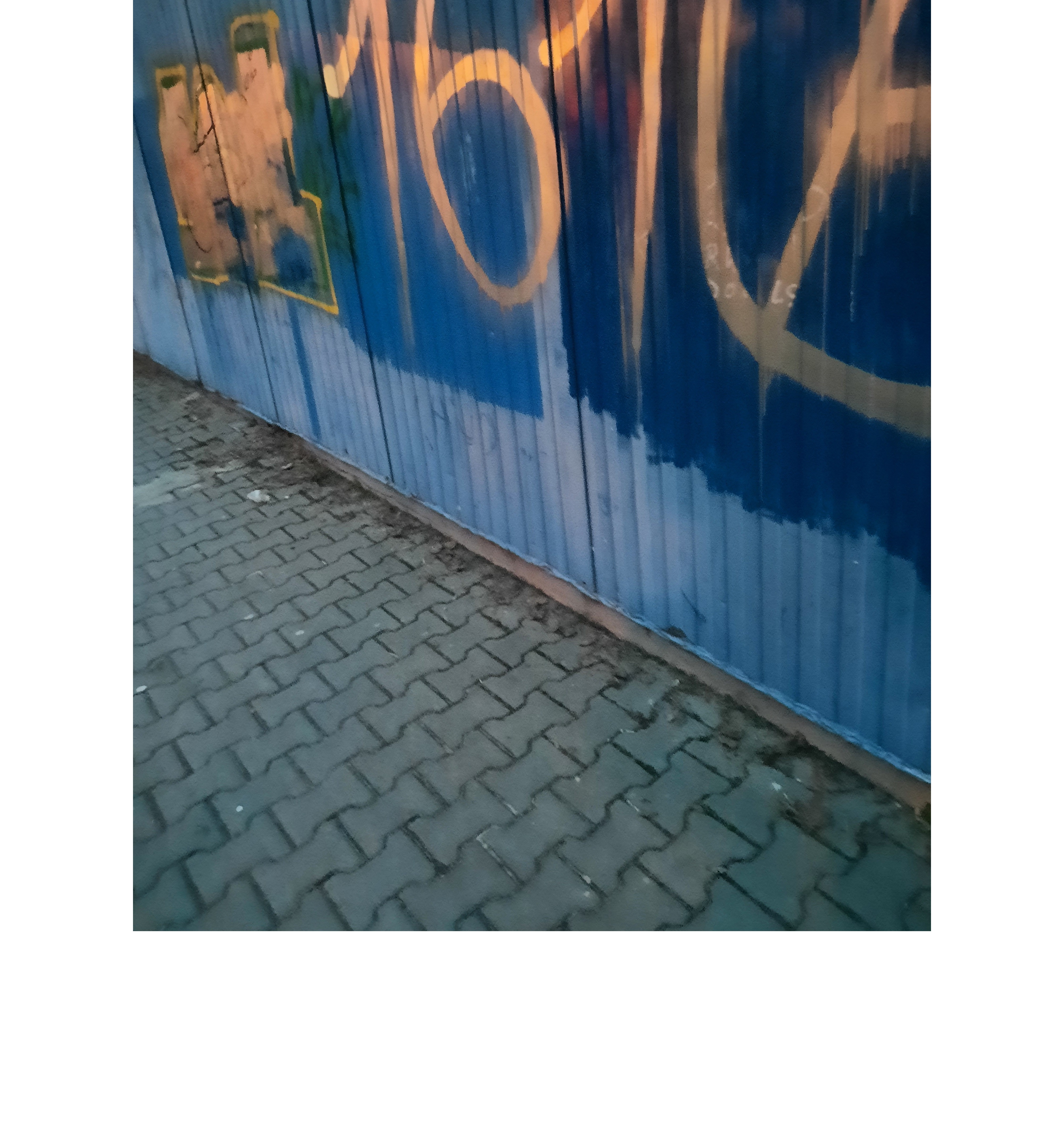 Zdjęcie przed zamalowaniem