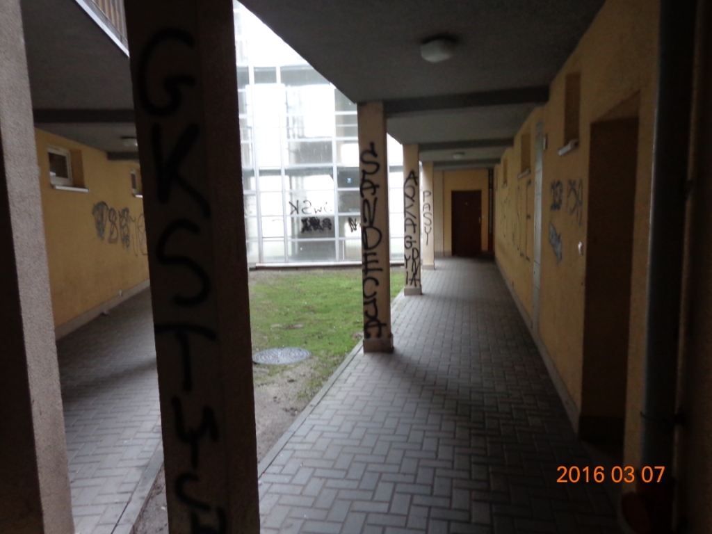 Zdjęcie przed zamalowaniem