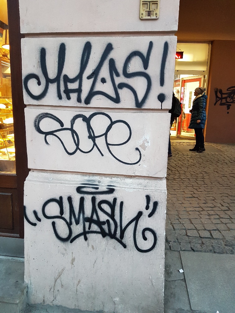 Zdjęcie przed zamalowaniem