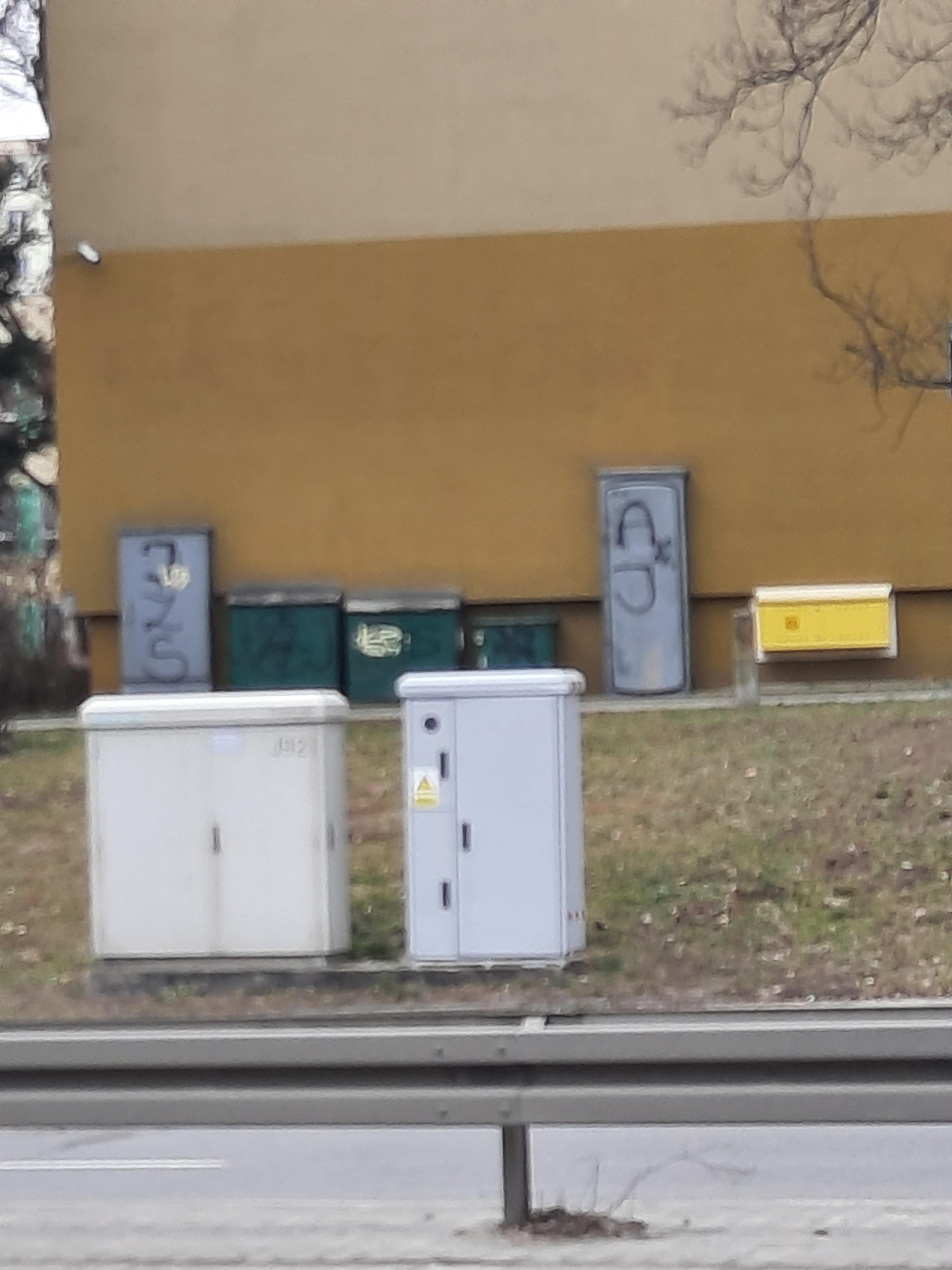 Zdjęcie przed zamalowaniem