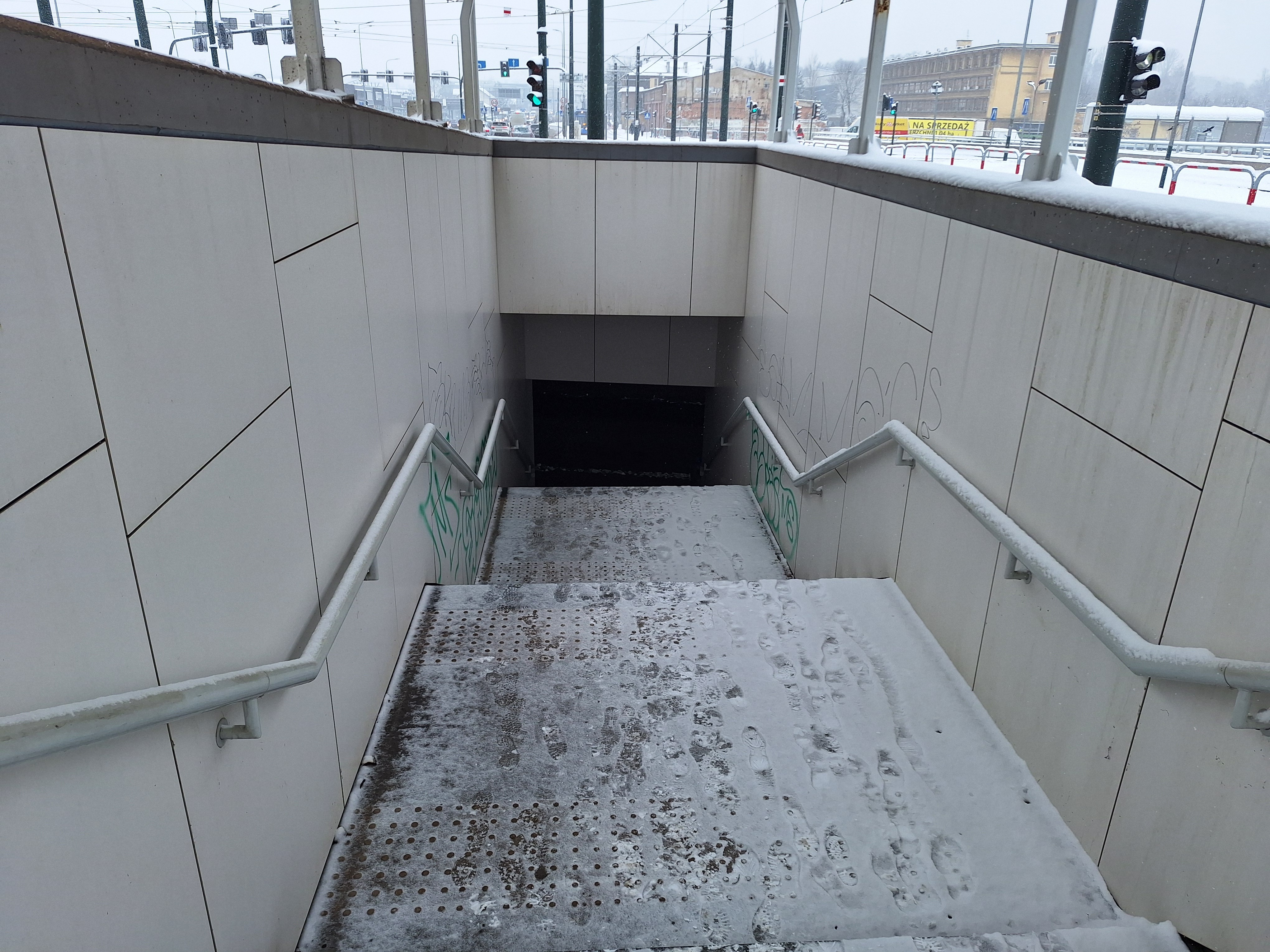 Zdjęcie przed zamalowaniem