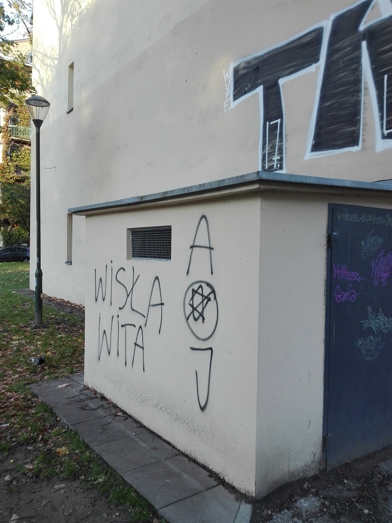 Zdjęcie przed zamalowaniem