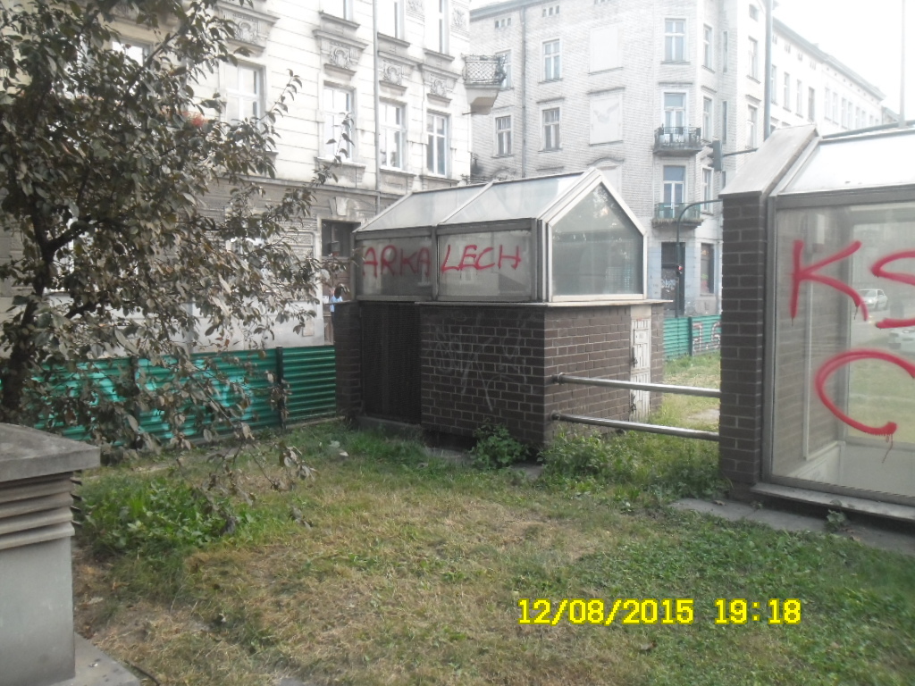 Zdjęcie przed zamalowaniem