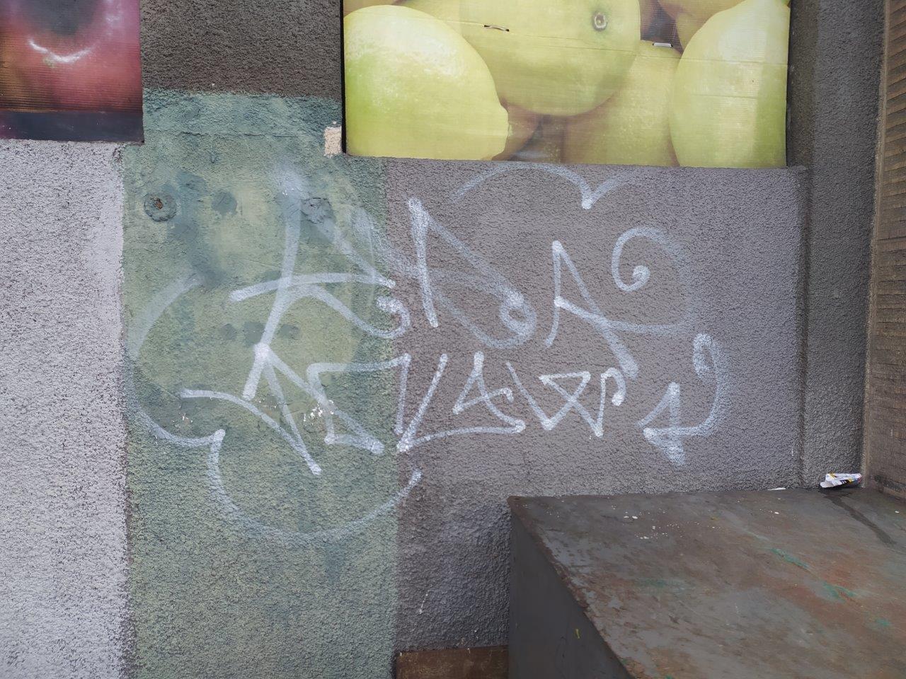 Zdjęcie przed zamalowaniem