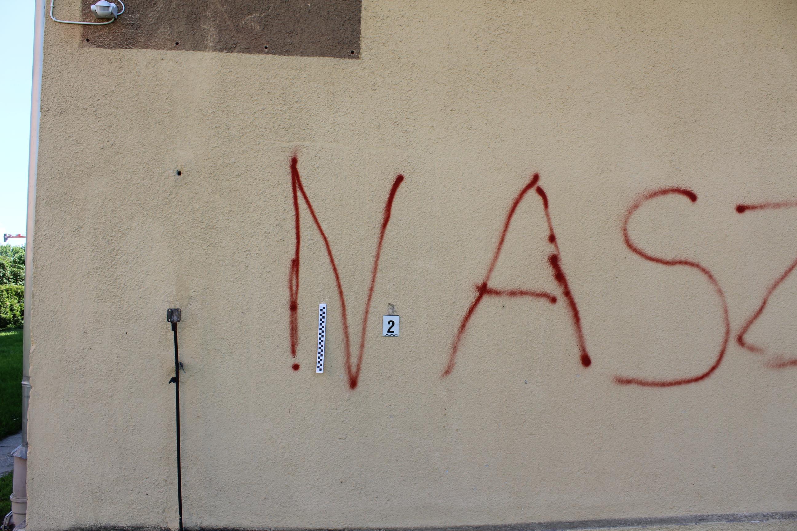 Zdjęcie przed zamalowaniem