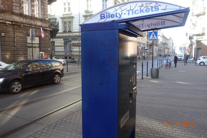 Zdjęcie przed zamalowaniem