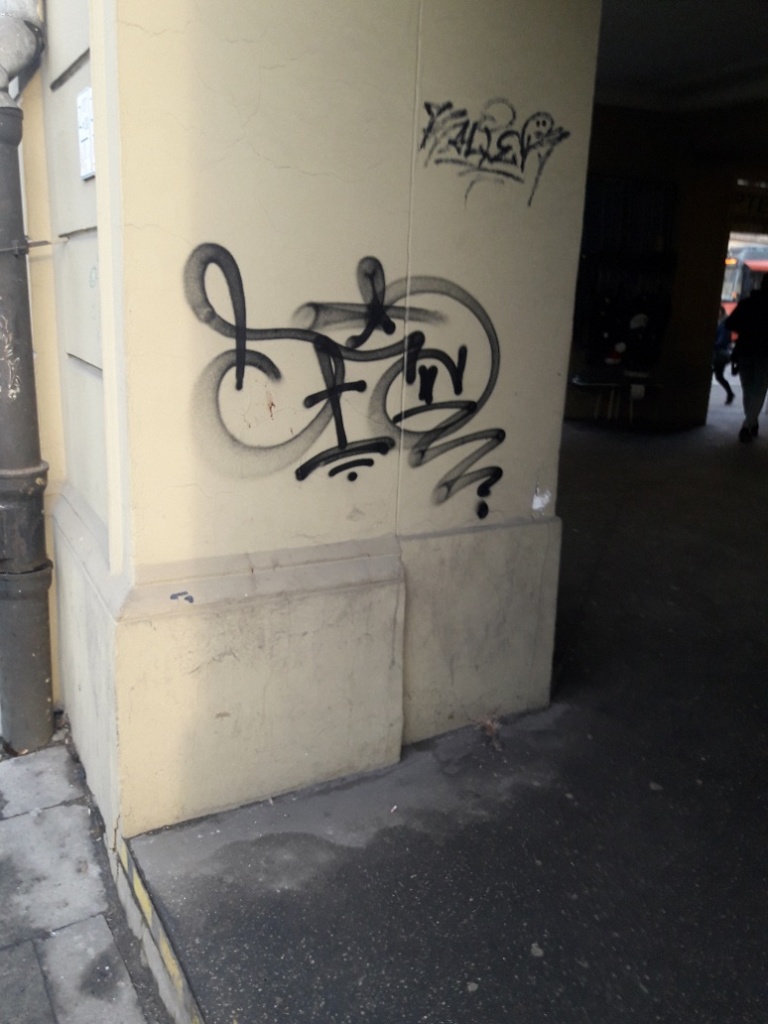 Zdjęcie przed zamalowaniem