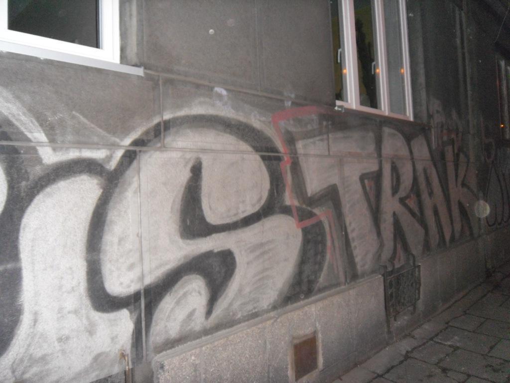Zdjęcie przed zamalowaniem