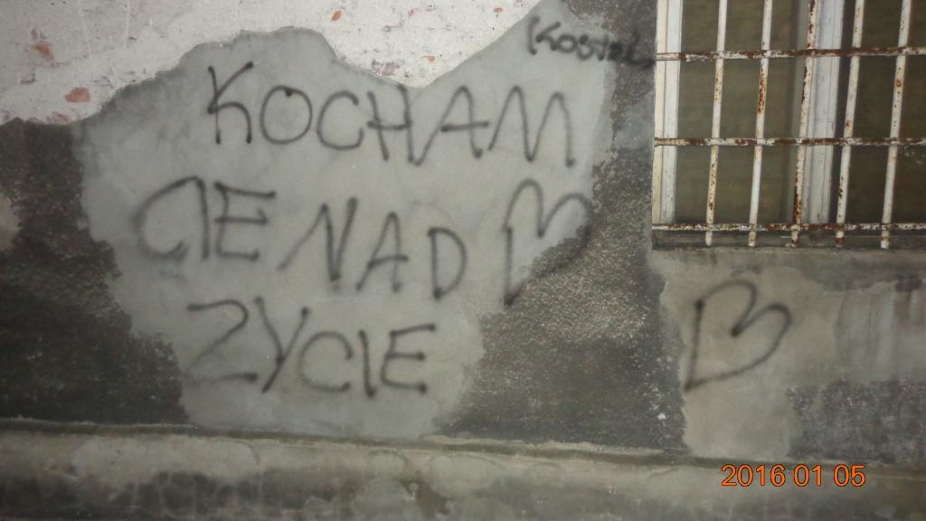Zdjęcie przed zamalowaniem