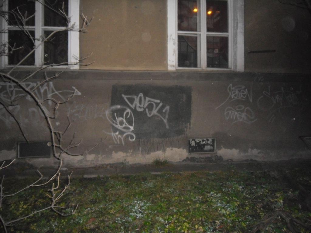 Zdjęcie przed zamalowaniem
