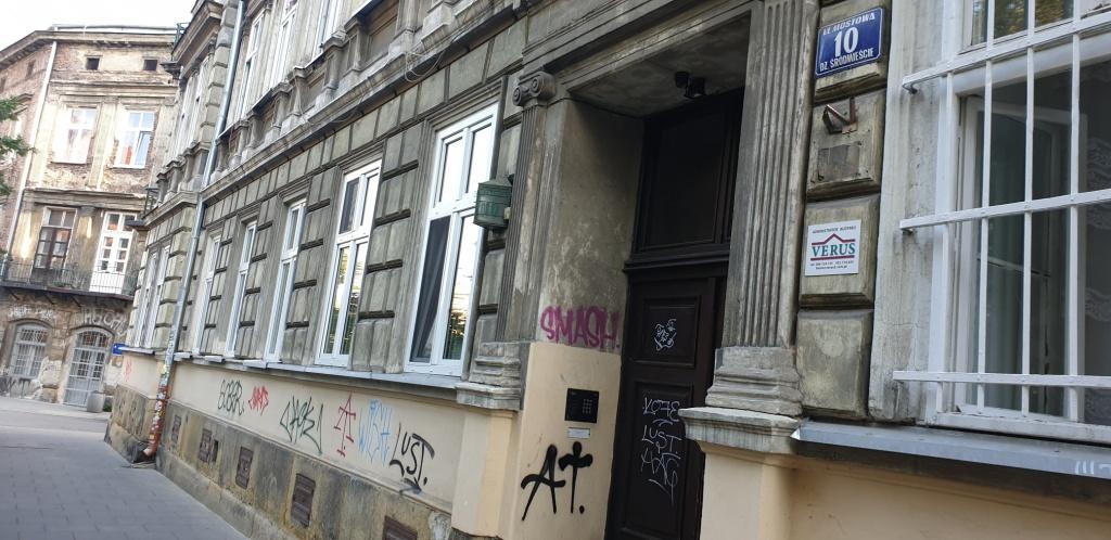 Zdjęcie przed zamalowaniem