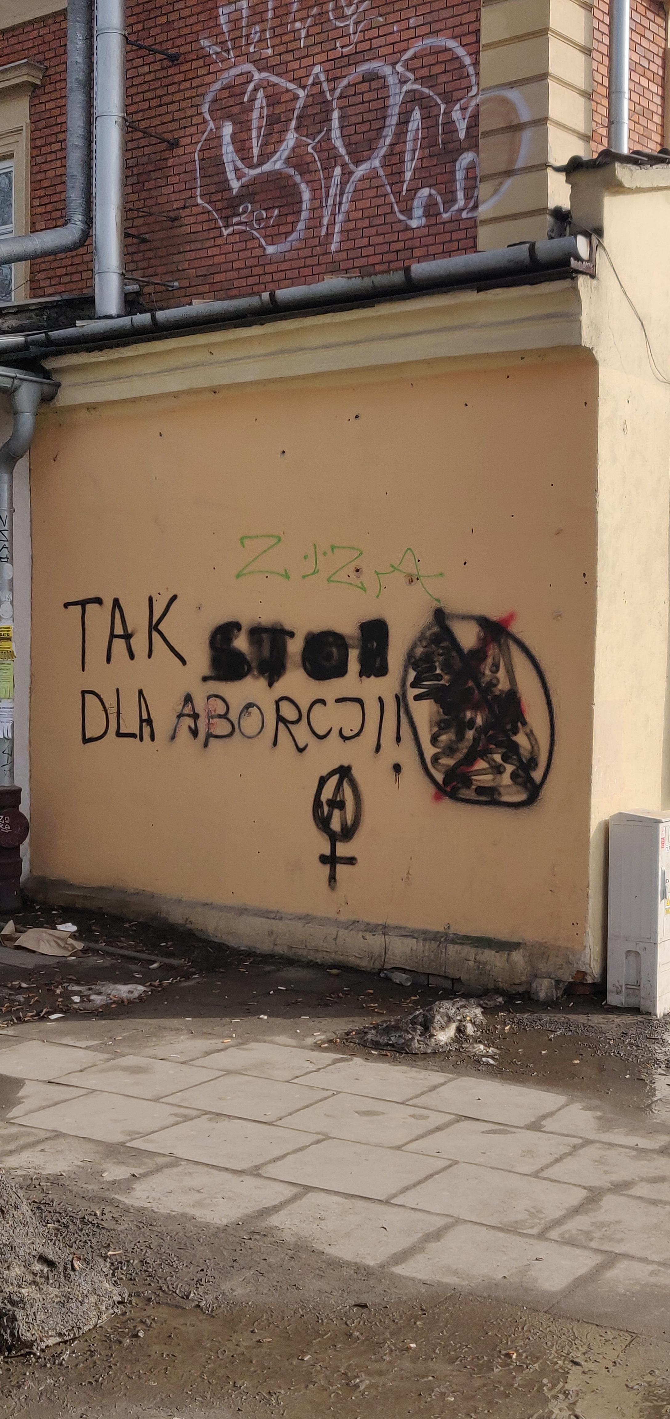 Zdjęcie przed zamalowaniem