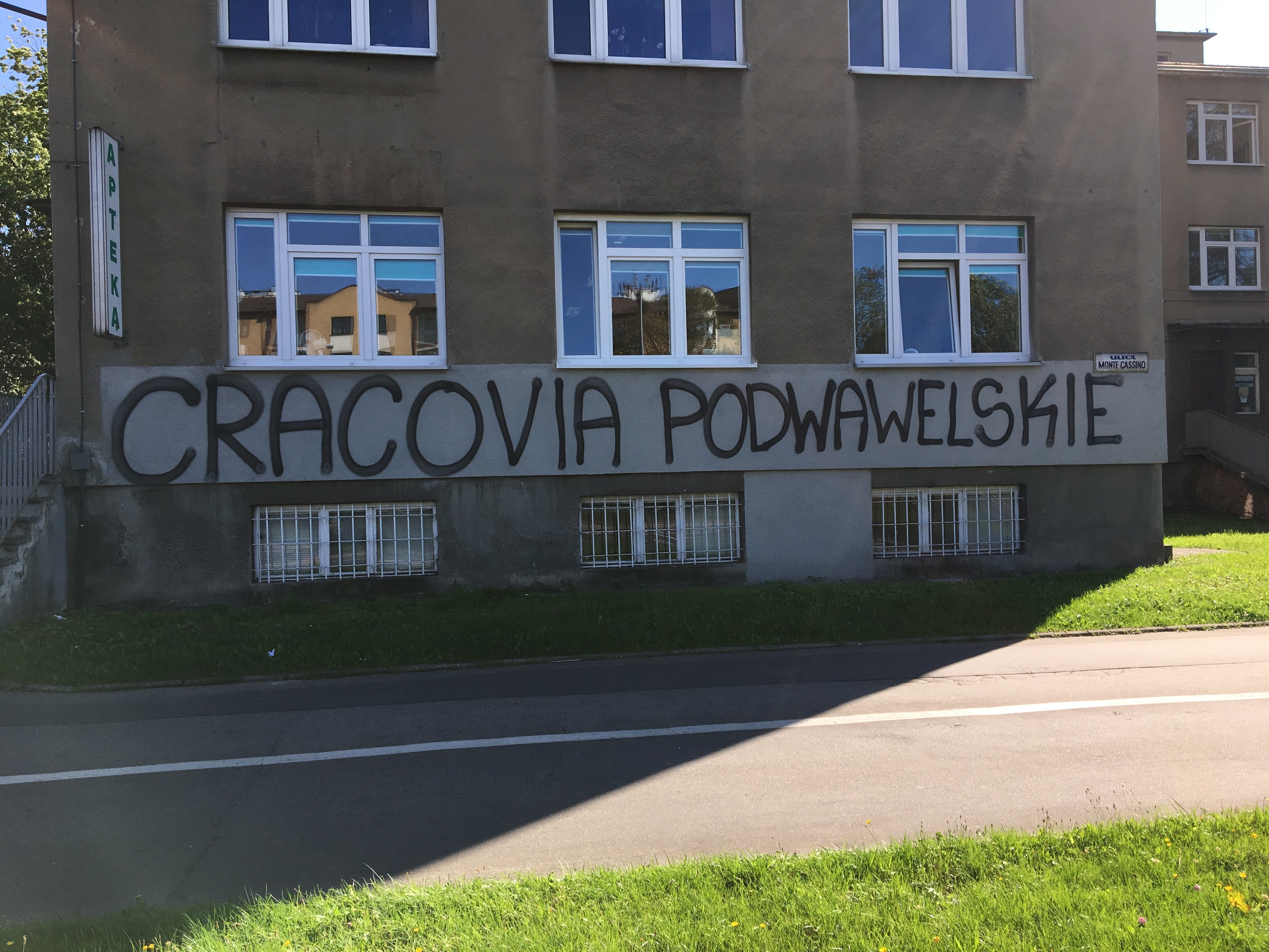 Zdjęcie przed zamalowaniem