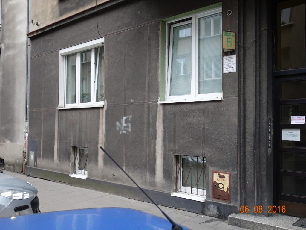 Zdjęcie przed zamalowaniem